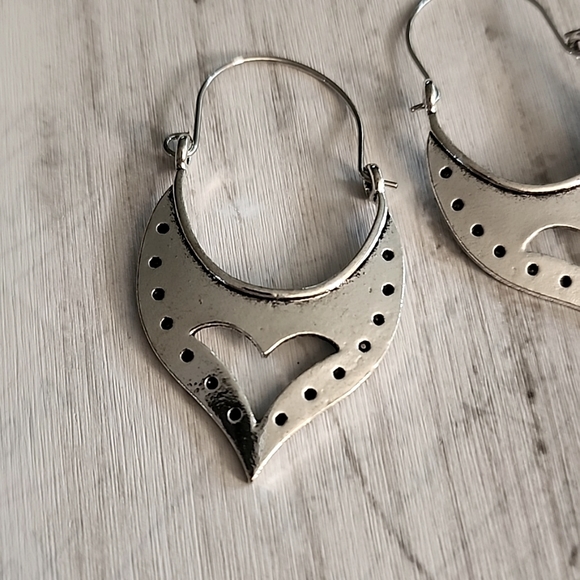 BOHO CUTOUT SOUTHWEST HOOPS HP - Picture 2 of 3